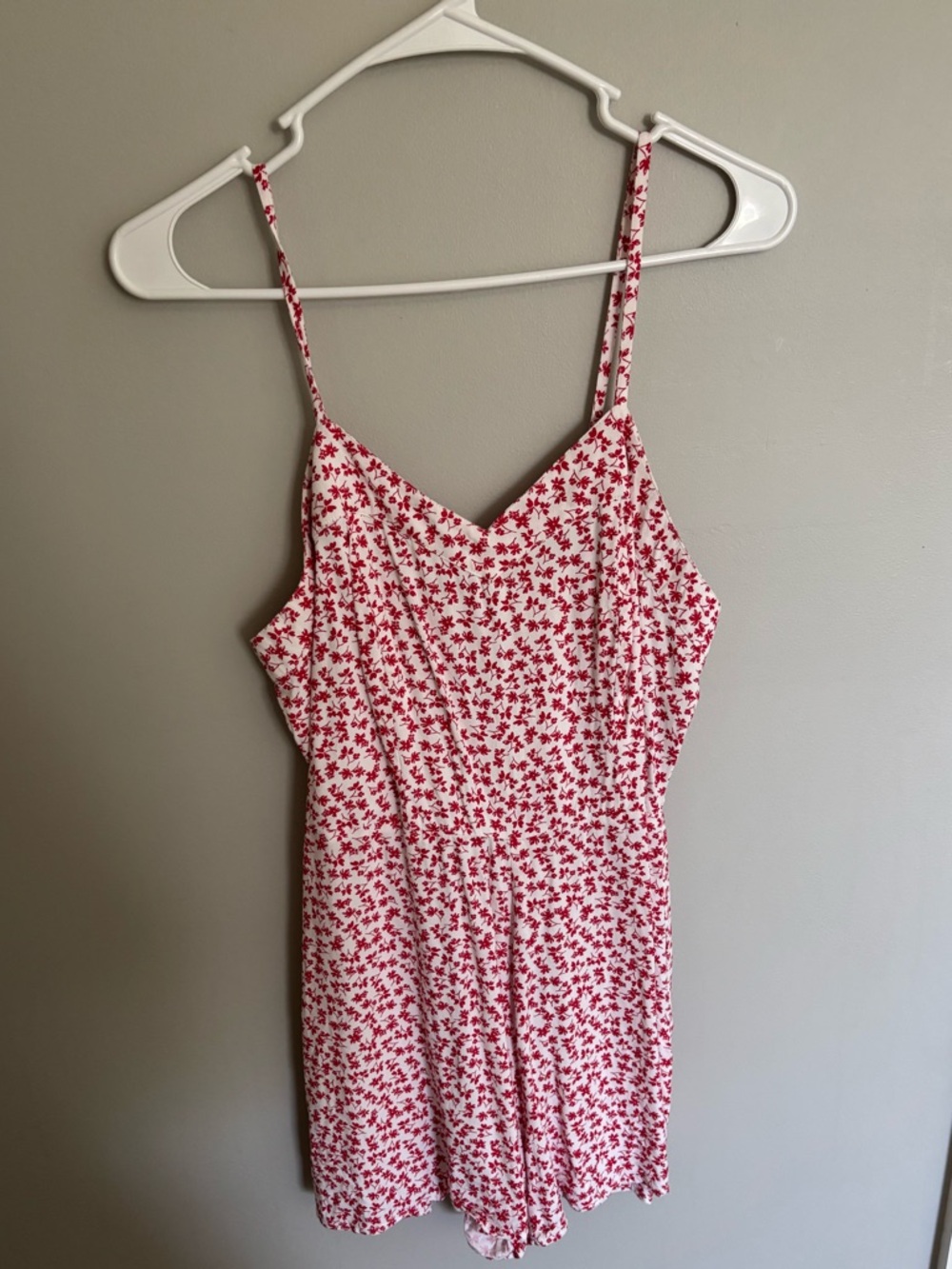 Sincerly Jules Pink & White Floral Cami Romper